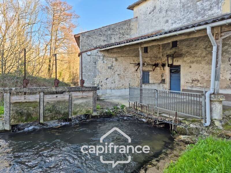 Propriété à vendre 7 pièces SAINT PARDOULT (17) sur plus de 2 hectares de terrain - photo 10
