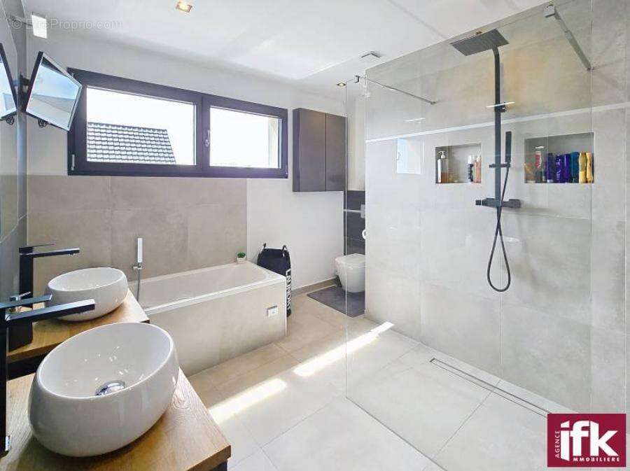 Wolfgantzen magnifique maison 4 chambres avec piscine - photo 11