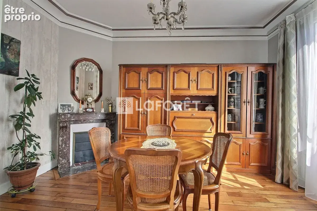 Nanterre Ville - Charmante maison de caractère de la fin du XIXème siècle - photo 9