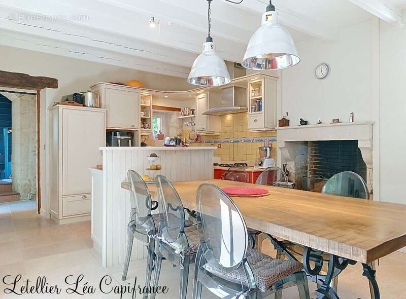 Maison à vendre 9 pièces SAINT CHRISTOPHE SUR ROC (79) - photo 5