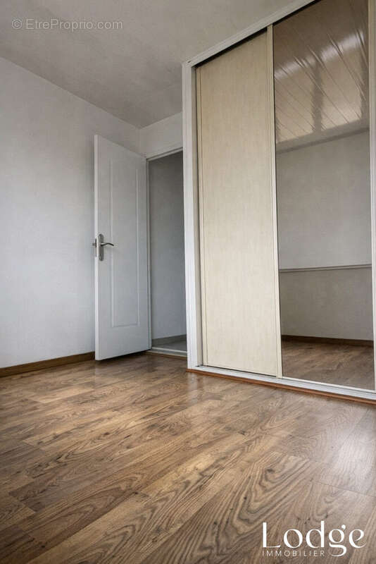 Appartement à MEYLAN