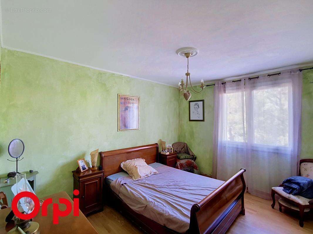 Appartement à HYERES