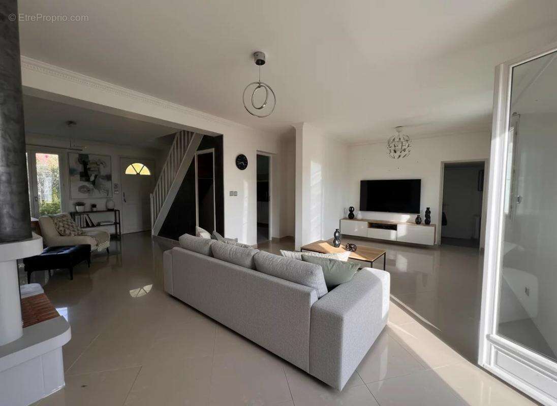 Maison à DAMMARTIN-EN-GOELE