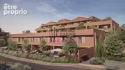 Appartement à ENTRAIGUES-SUR-LA-SORGUE