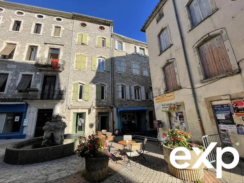 Appartement à SAINT-AMBROIX