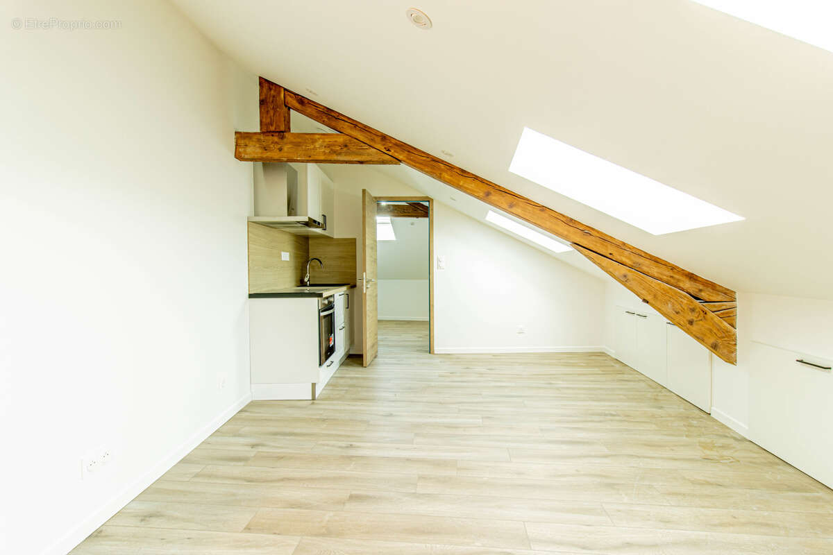 Appartement à CHARLEVILLE-MEZIERES