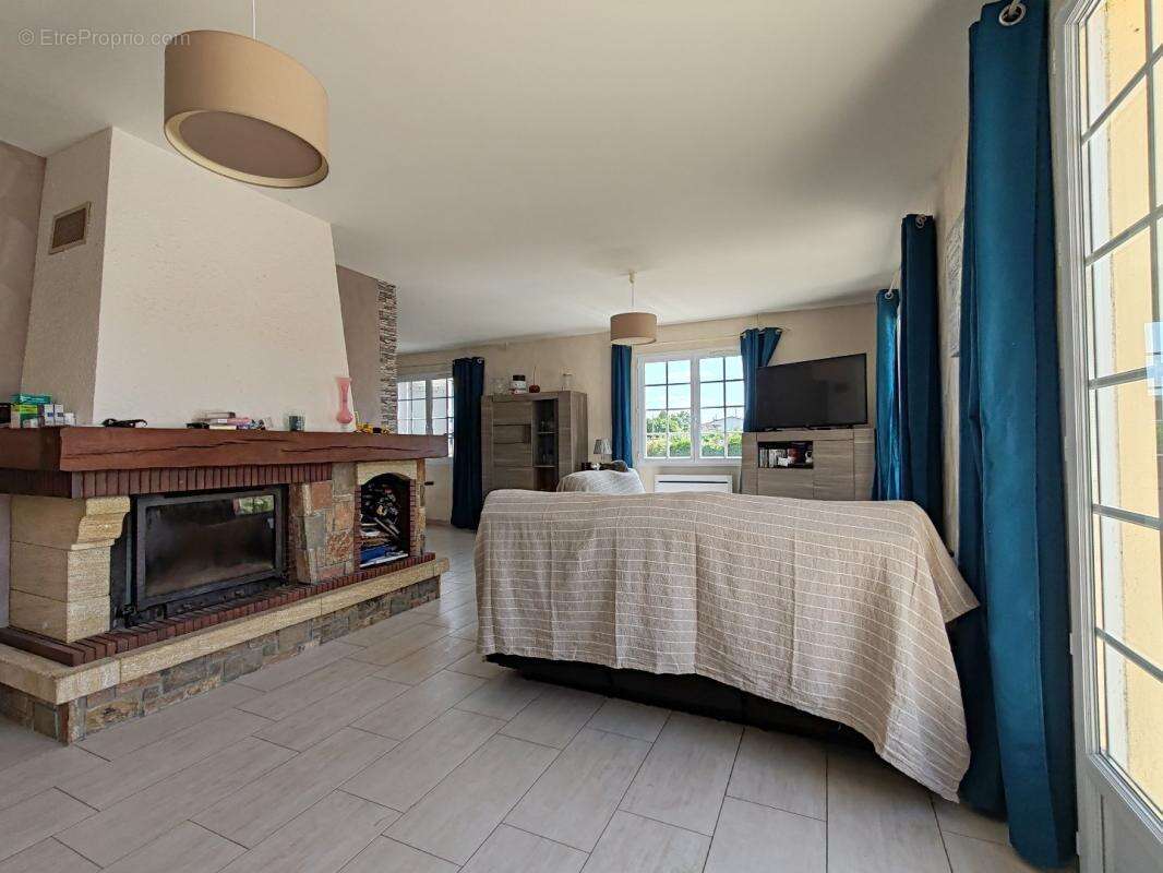 Maison à CHATEAU-RENARD