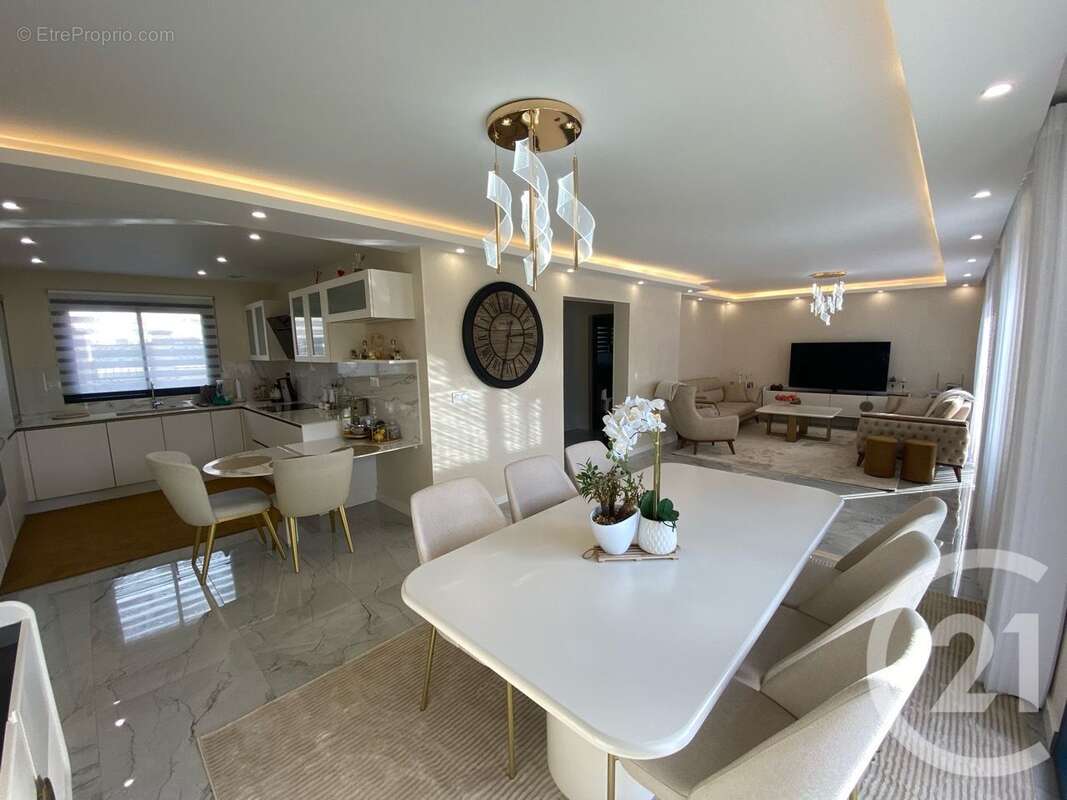 Maison à DAMMARTIN-EN-GOELE