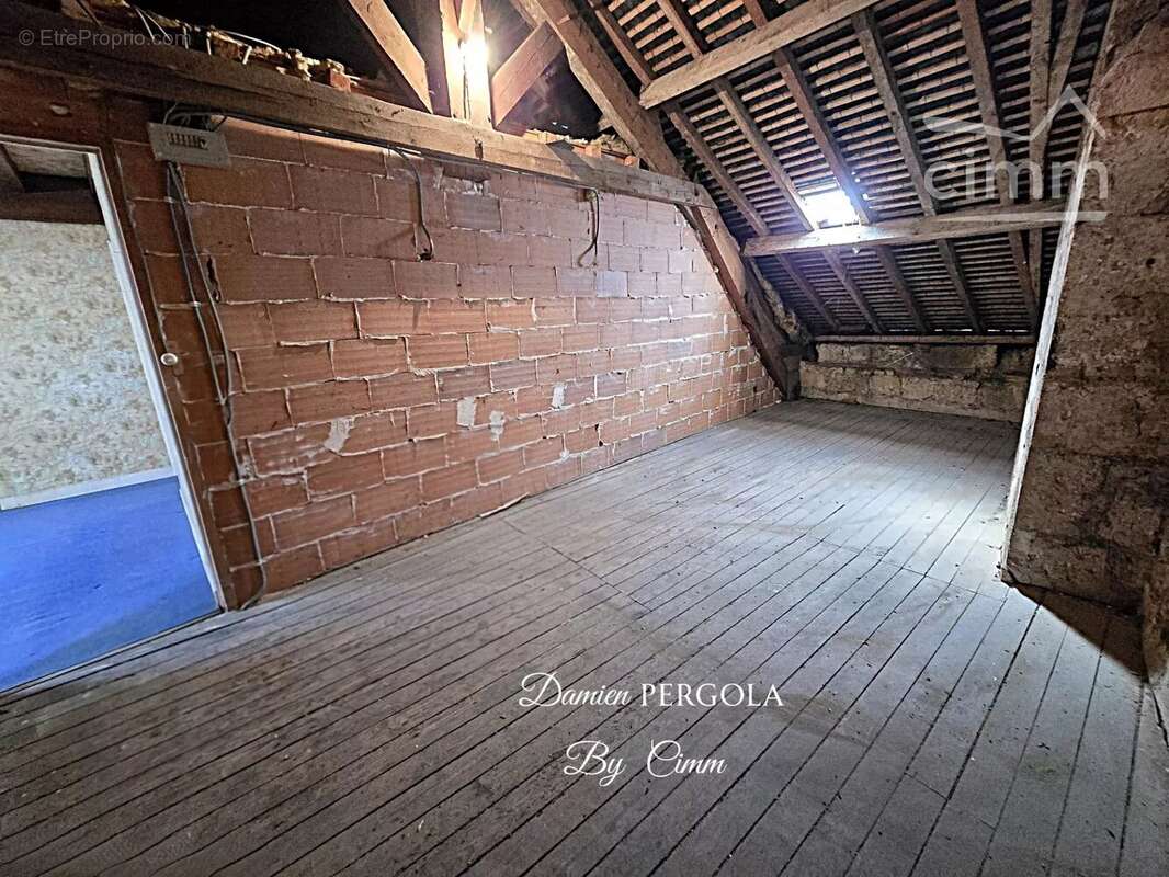 Immeuble de rapport en centre-ville de Montignac-Lascaux – Emplacement premium et fort potentiel de rentabilité - photo 19