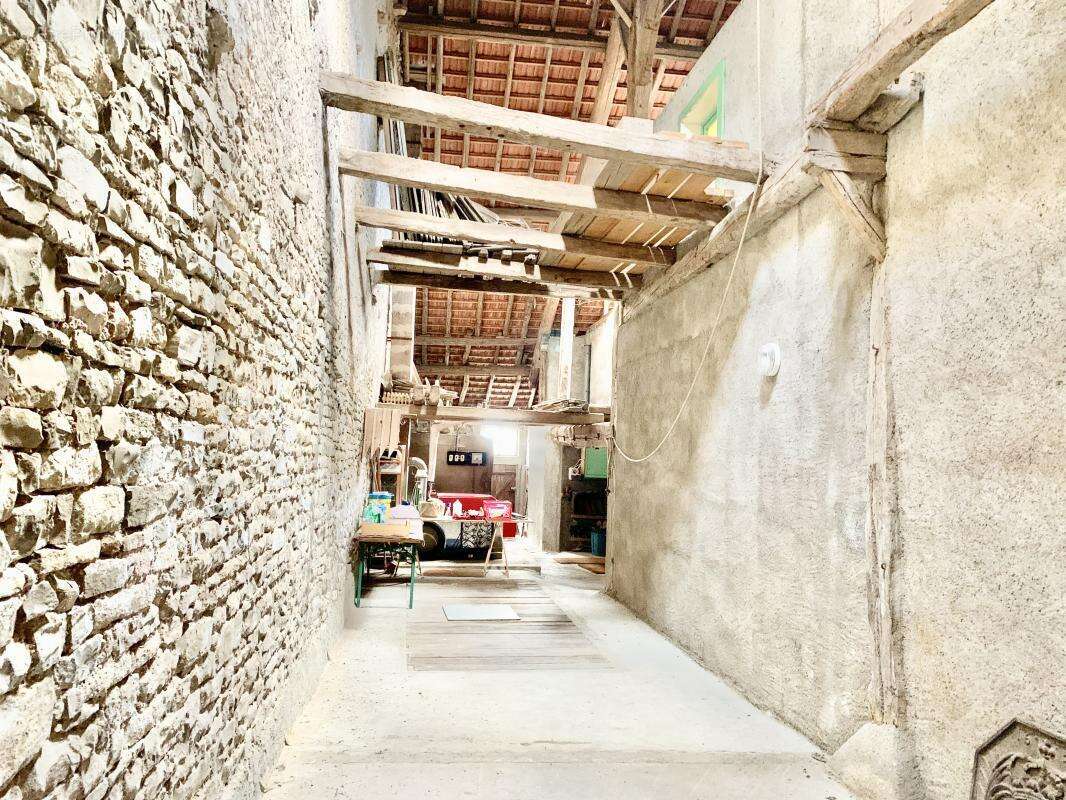 Maison à BREMONCOURT