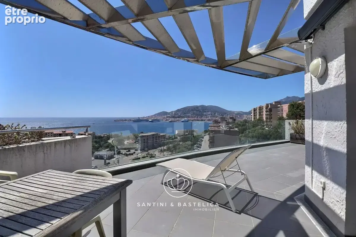 T3 à vendre avec terrasse panoramique et garage – Ajaccio - photo 10