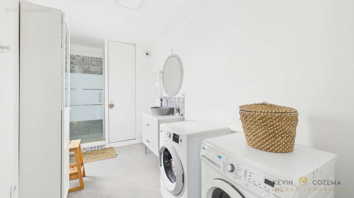Beau 4 pièces familial de 83 m2 (103 m2 au sol) avec balcons et 2 place de parkings ! - photo 10