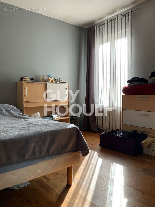 Maison à LES PAVILLONS-SOUS-BOIS