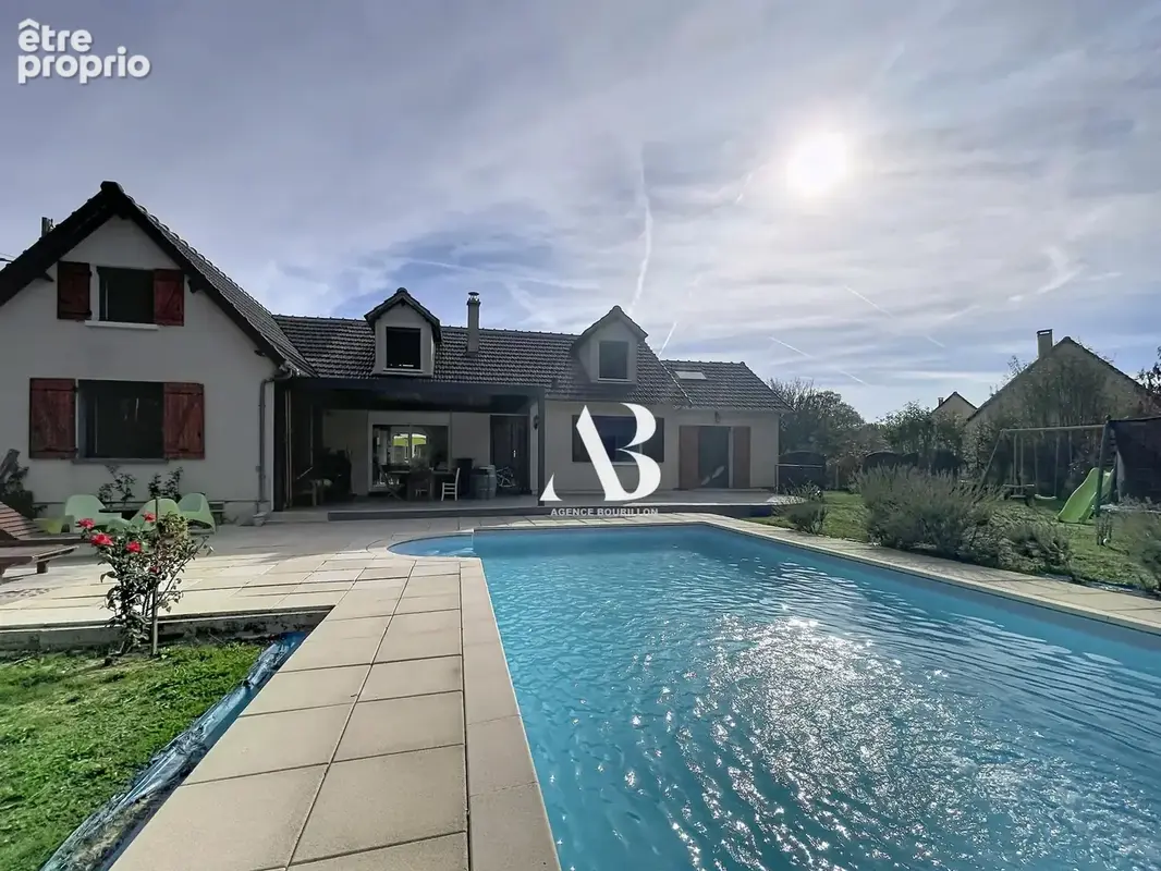 maison familiale 8 pièces 189,7 m2 sur un terrain avec piscine de 1540 m2 - photo 20