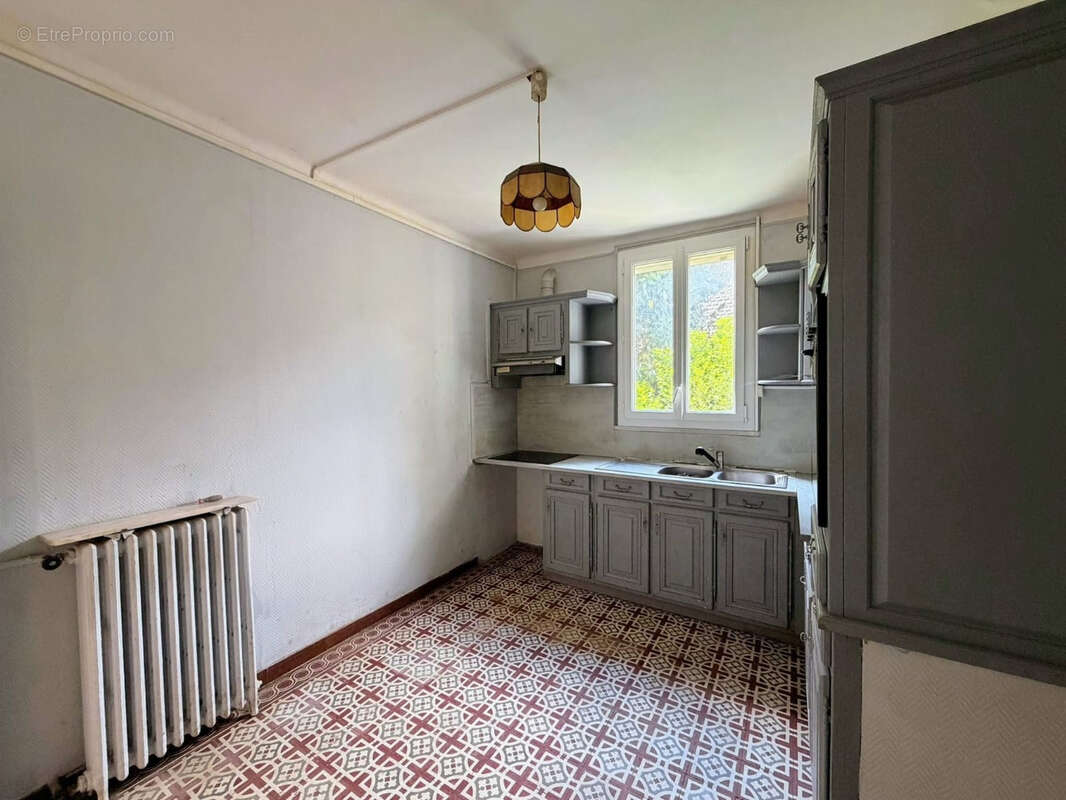 Maison à MENNECY