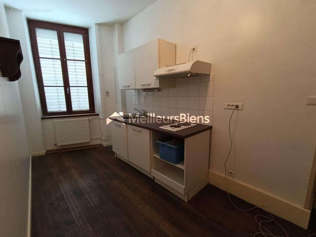 Appartement à BOURBONNE-LES-BAINS