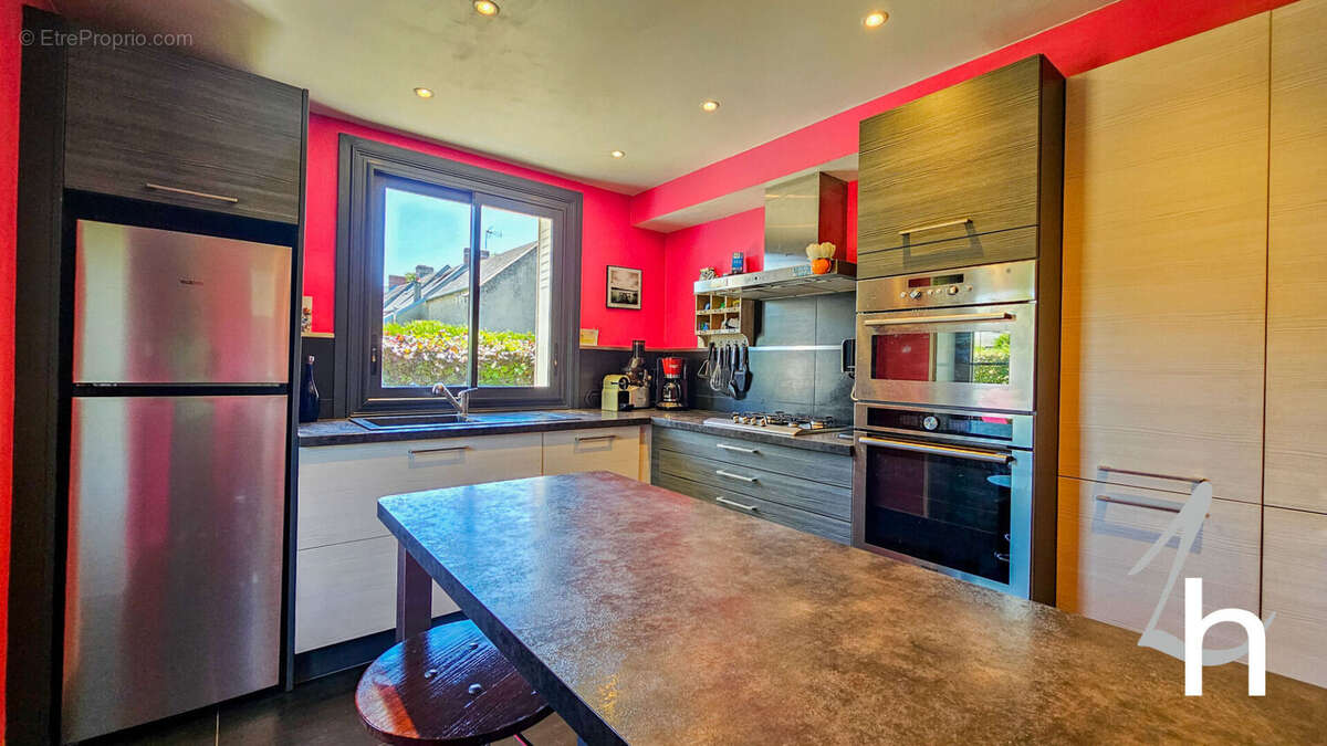 Maison à SAINT-CONTEST