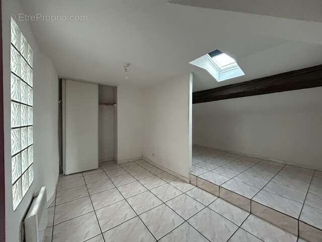 Immeuble -  Rue de la Révolution Française - photo 13