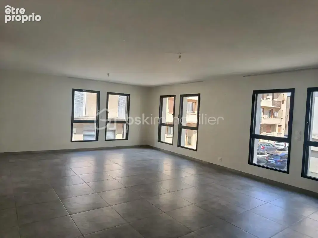 Appartement à ROMANS-SUR-ISERE