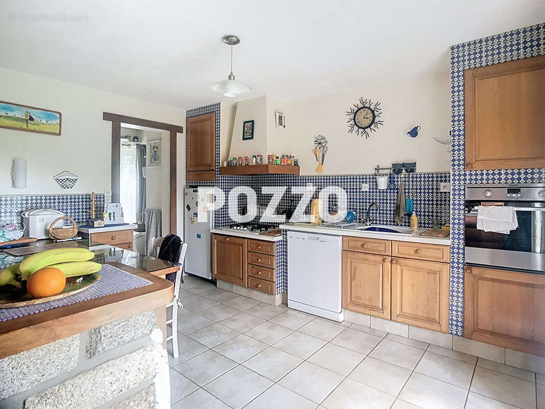 Maison à SAINT-SEVER-CALVADOS