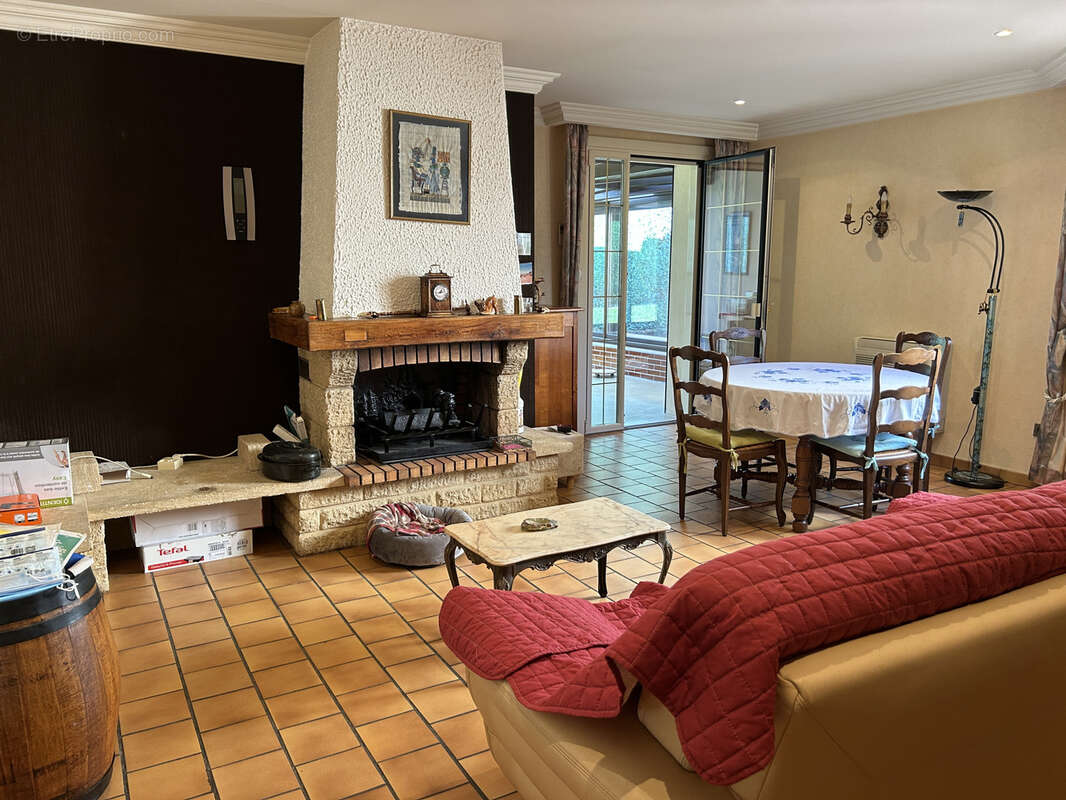 Maison à GONDREVILLE