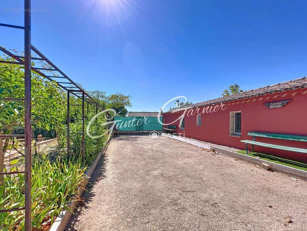 Photo 9 - Maison à LE LUC