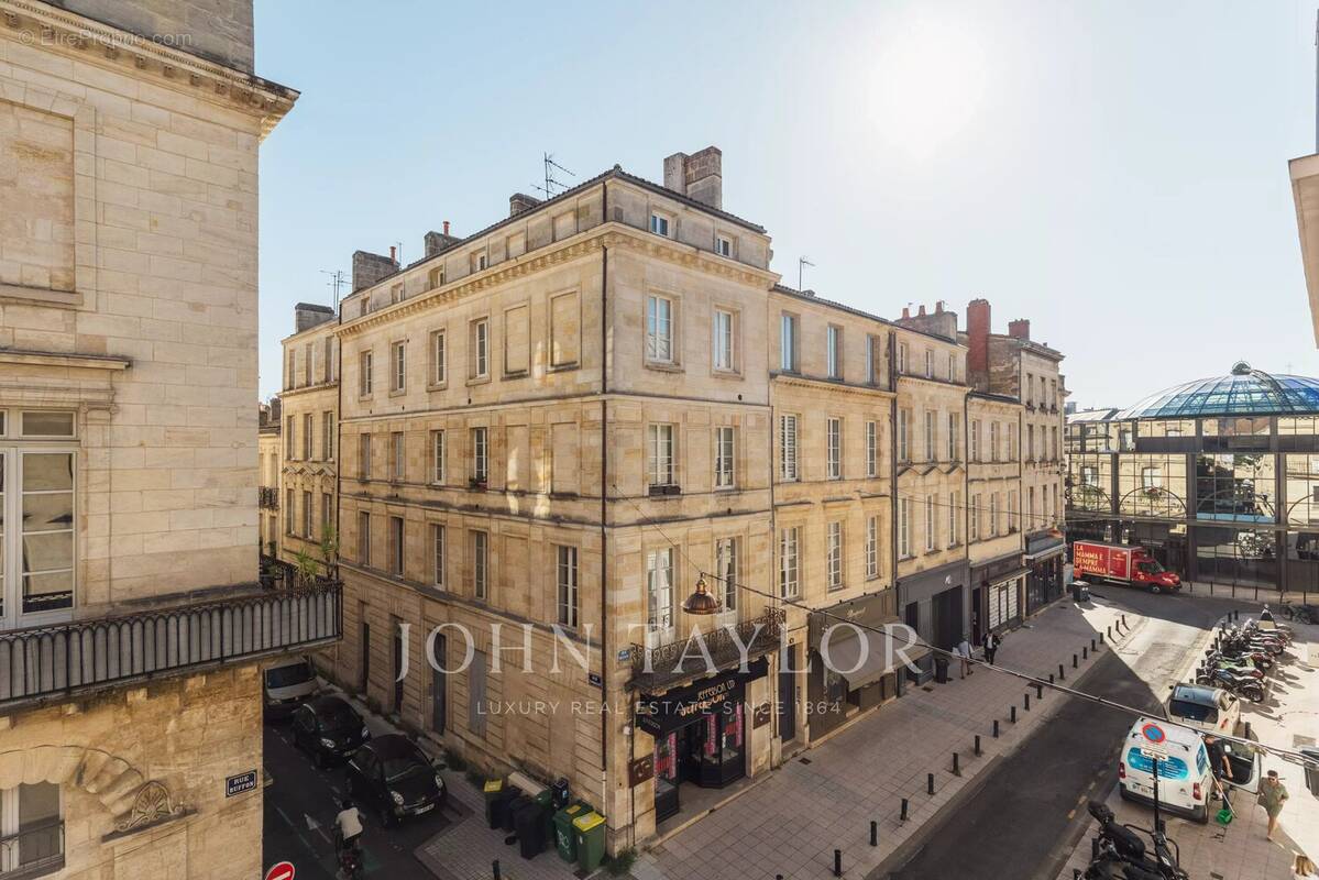 Appartement à BORDEAUX
