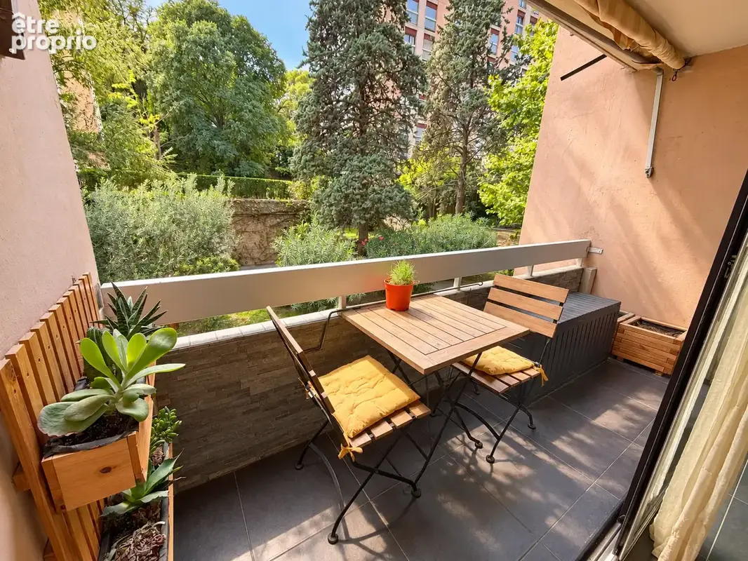 Appartement à MARSEILLE-11E