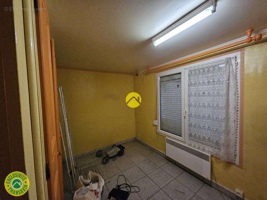 Maison à JUSSY-LE-CHAUDRIER