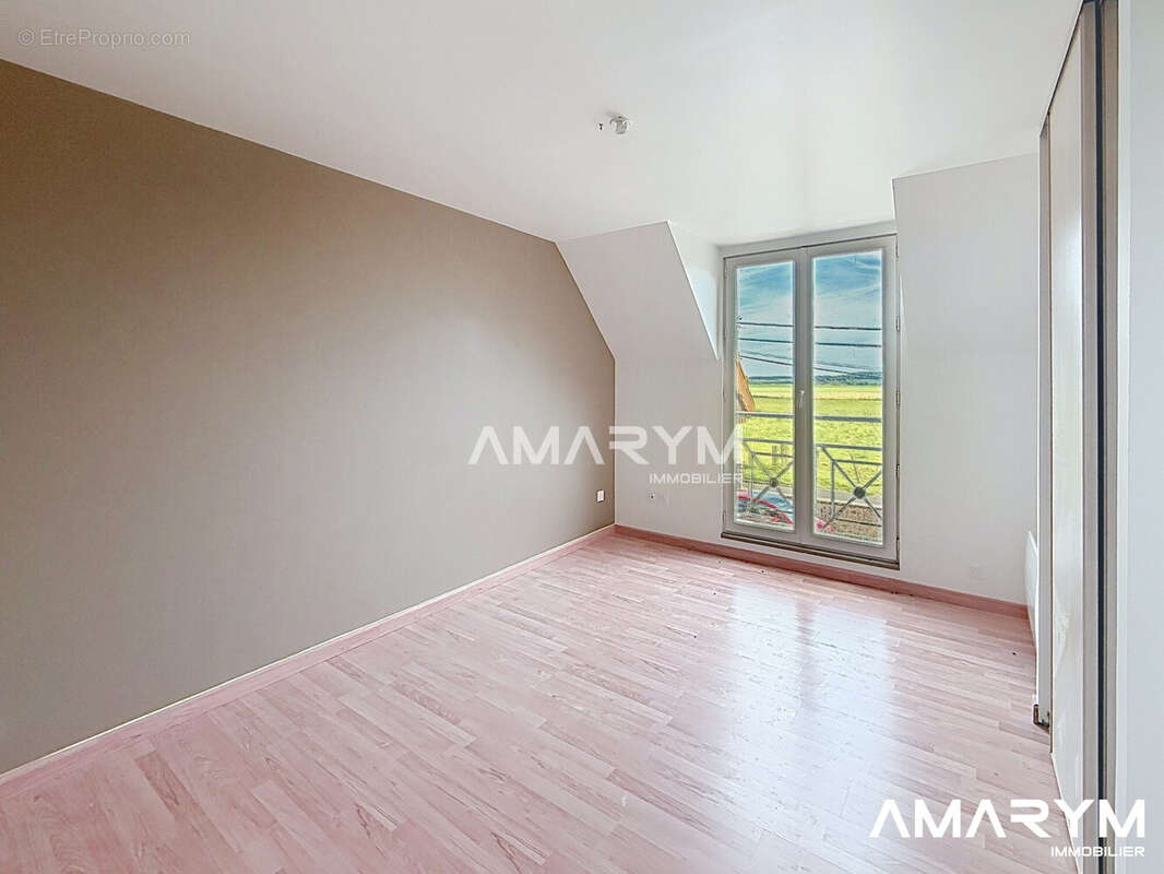 Appartement à SAINT-PIERRE-EN-VAL