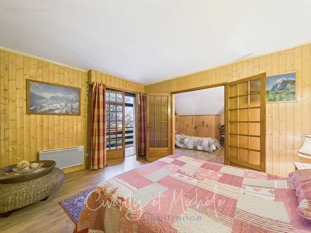 Grande propriété familiale sur 7 533 m² de terrain plat - photo 15