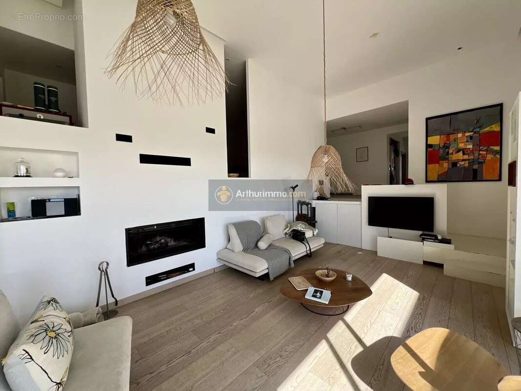 Maison à SAN-MARTINO-DI-LOTA