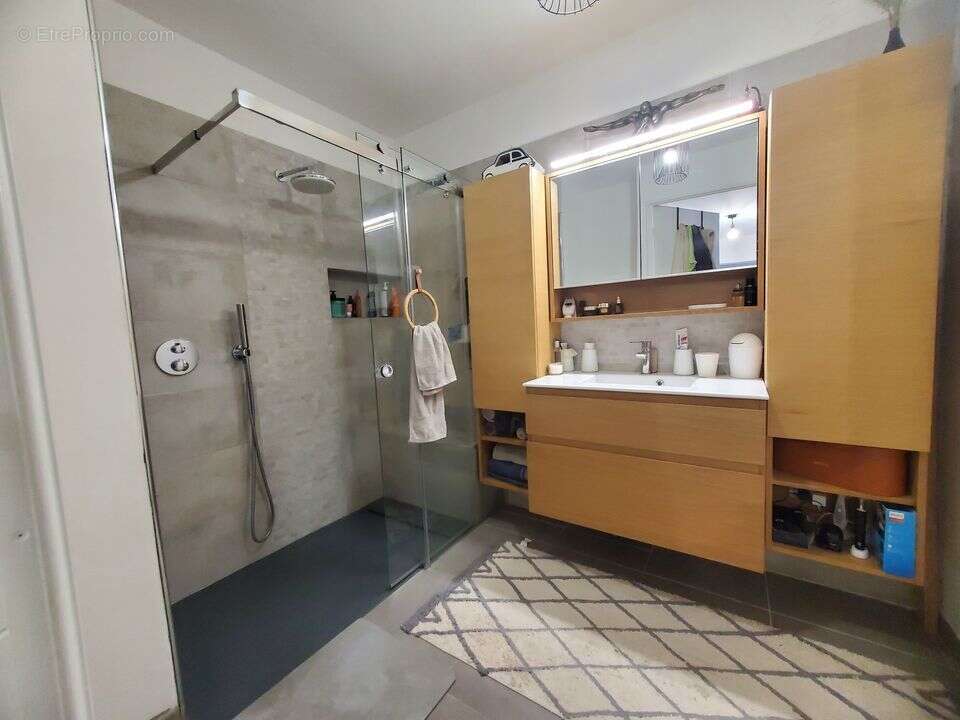 Appartement à VITROLLES