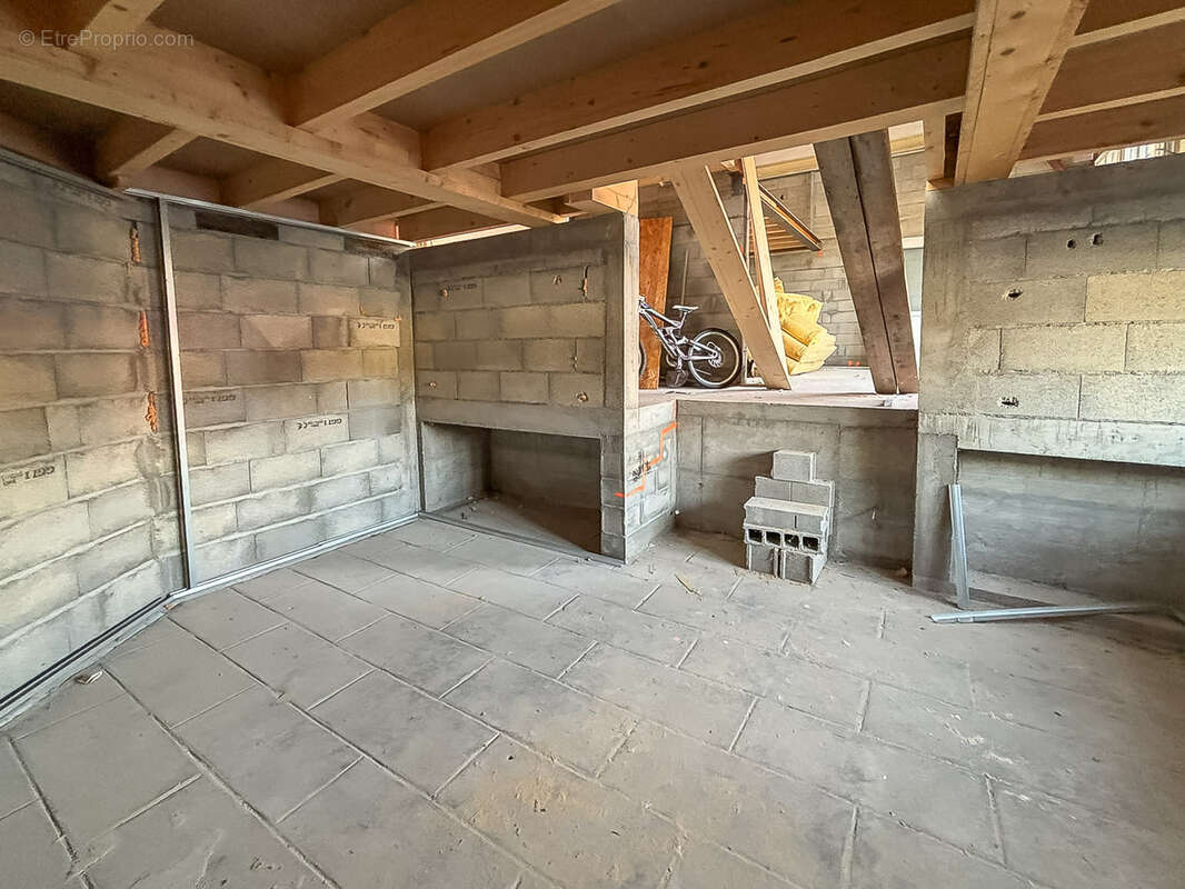 Appartement à MERCURY