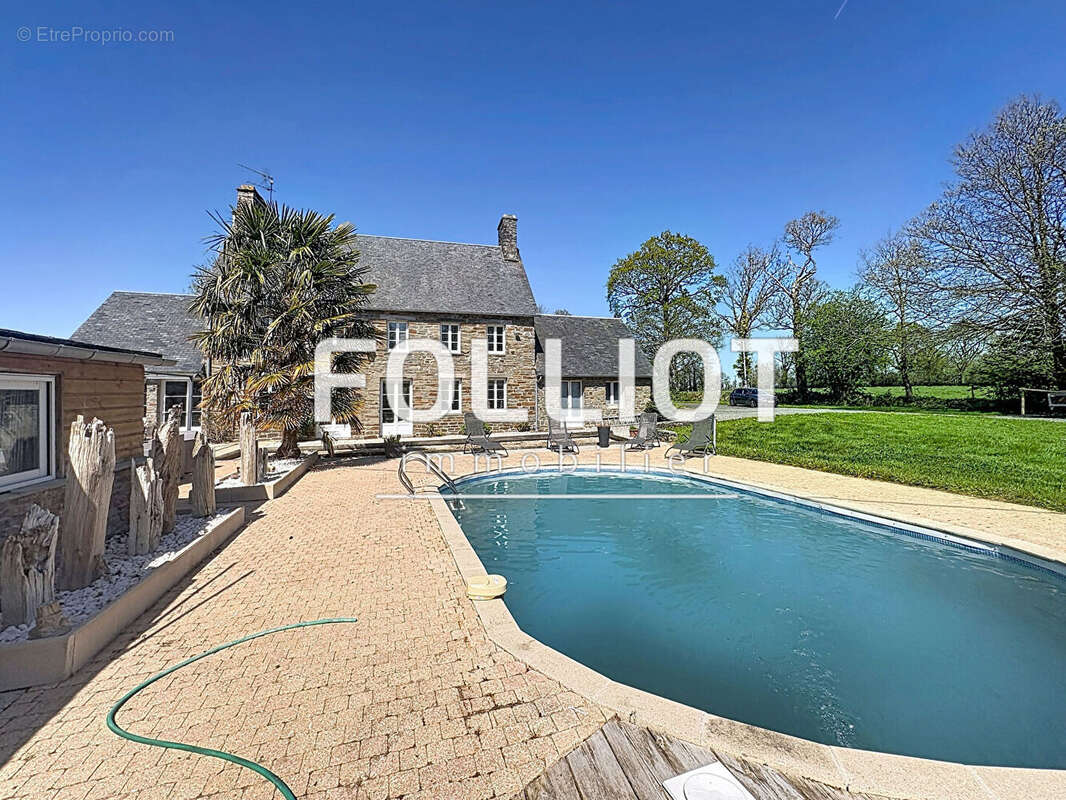 Maison à SAINT-SAUVEUR-LA-POMMERAYE