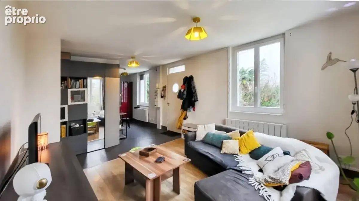 Appartement rénové avec vue imprenable sur les Pyrénées – Idron (64) - photo 2