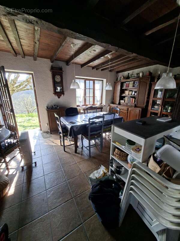 Photo 4 - Maison à PANISSIERES