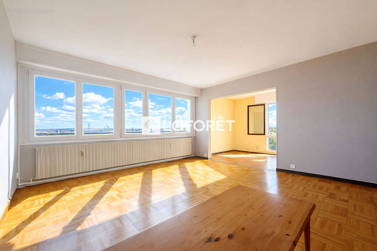 Appartement à PONTOISE