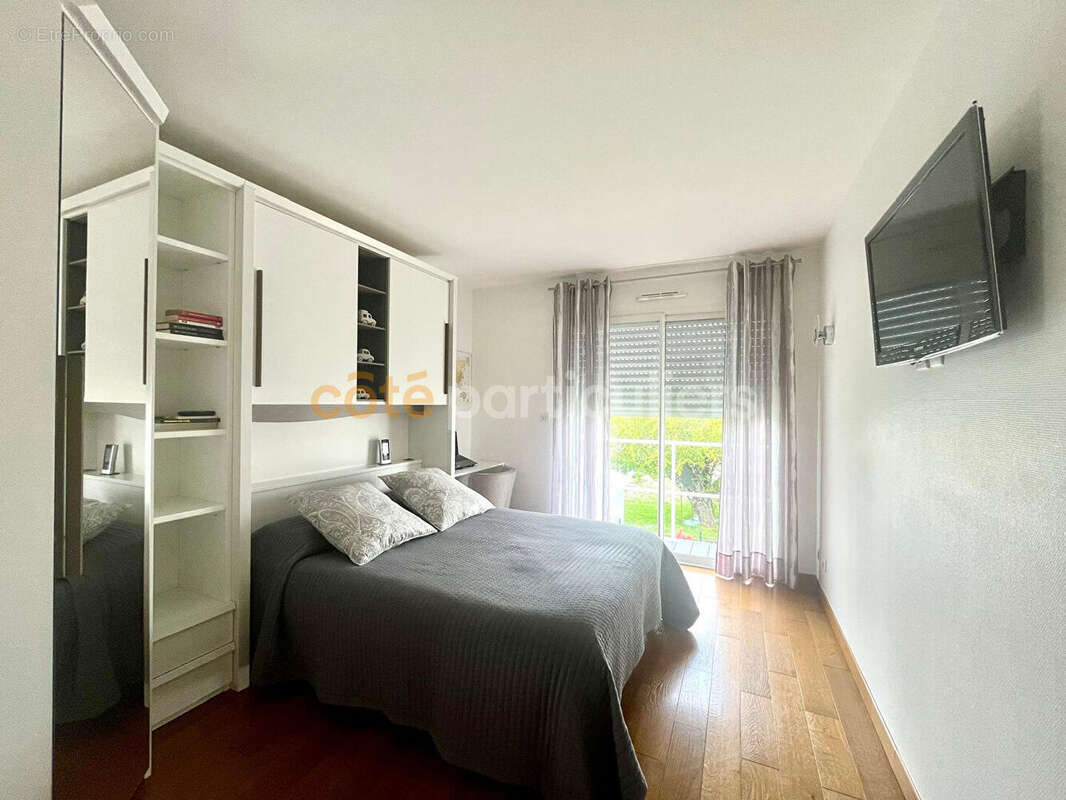 Maison à MESCHERS-SUR-GIRONDE