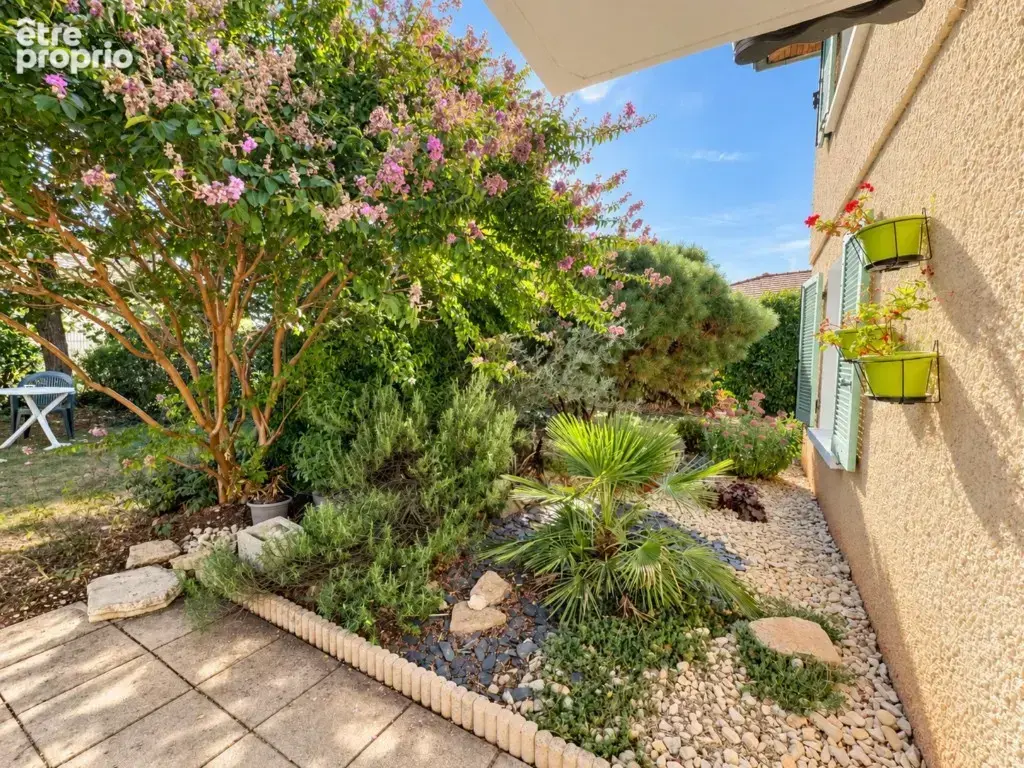 01150 BLYES   Maison 4 chambres, sous-sol complet et jardin clos de 1 086 m2 - photo 3