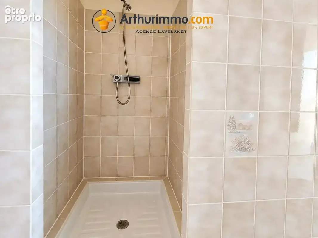 Ensemble immobilier - 6 pièces - 130m² - photo 14