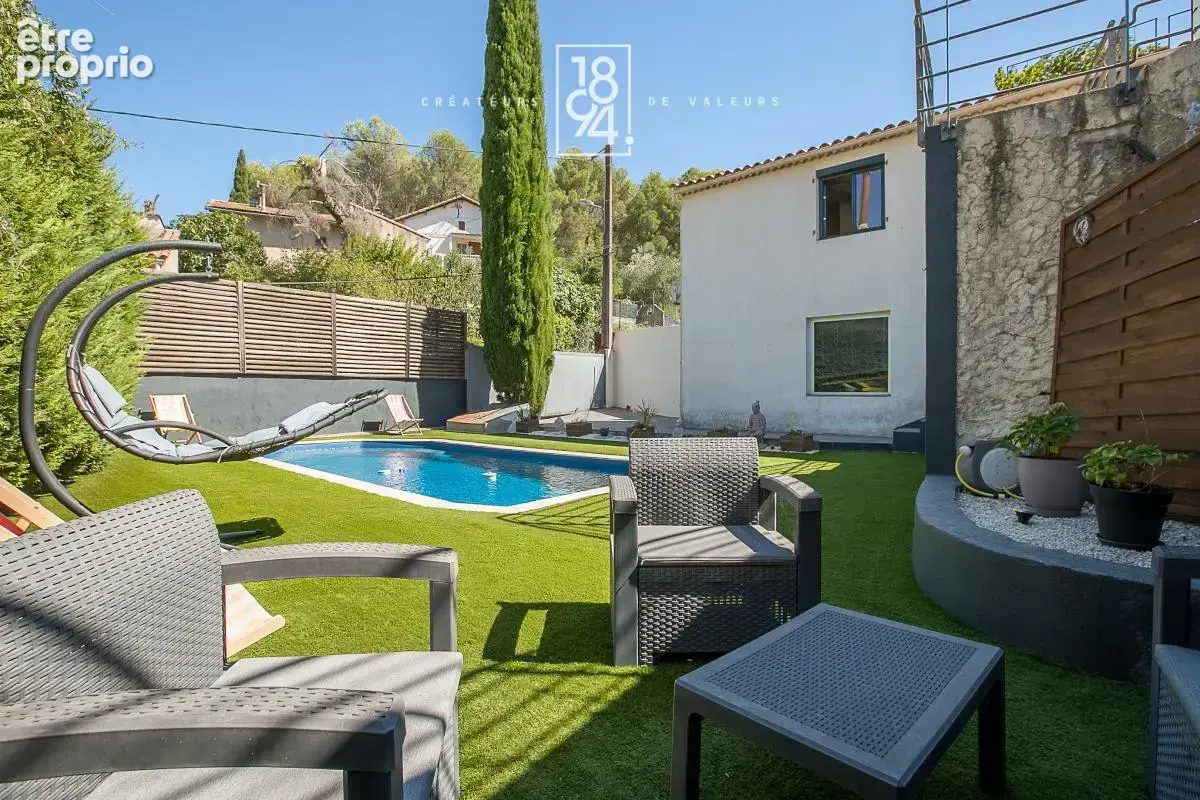 Maison T5 à vendre La Rougière Septèmes les Vallons (13240)  180 m²  Garage I Piscine I Jardin - photo 2
