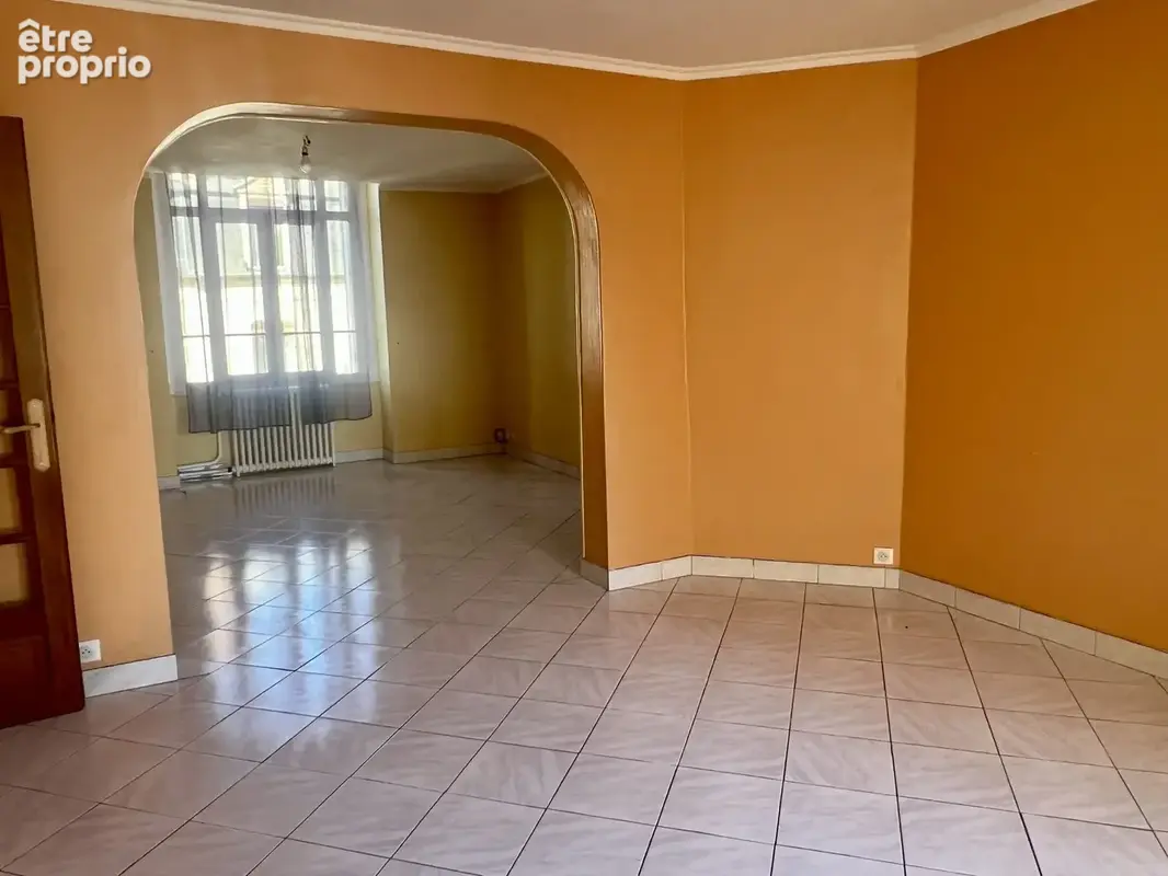 Maison 5 pièces 143 m² à vendre à Chauny (02300) - photo 2