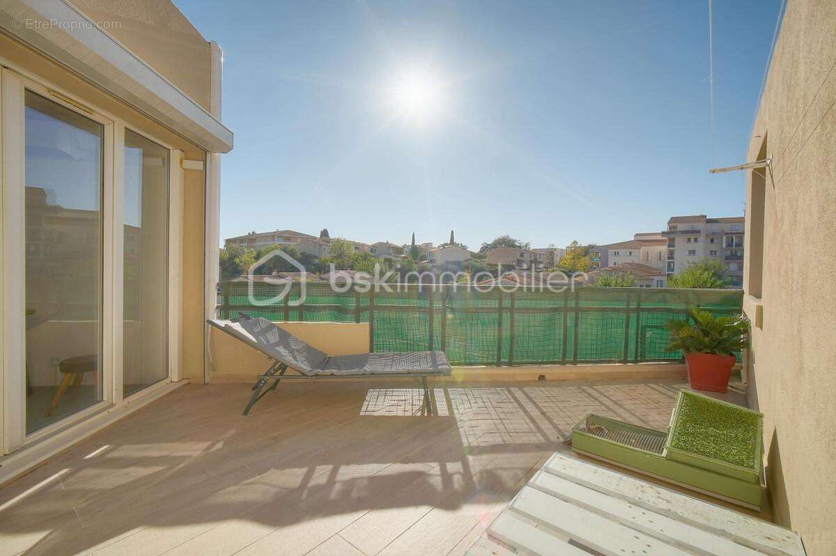 Appartement familial 4 pièces avec terrasse, garage et cave – Secteur Cannes Gourguette - photo 5