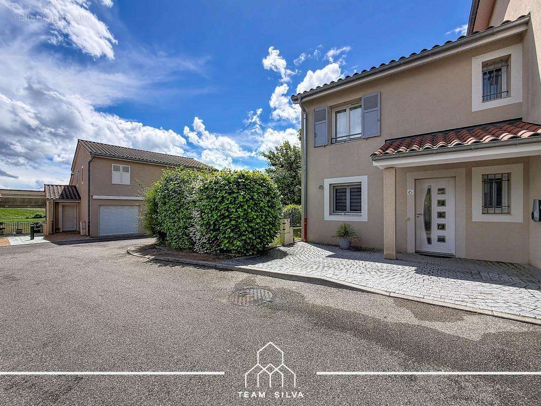 Maison 90 m² à Ternay  - photo 17