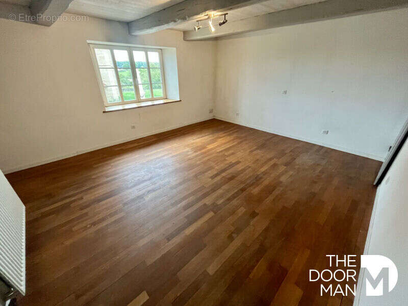 Maison à PARNOY-EN-BASSIGNY