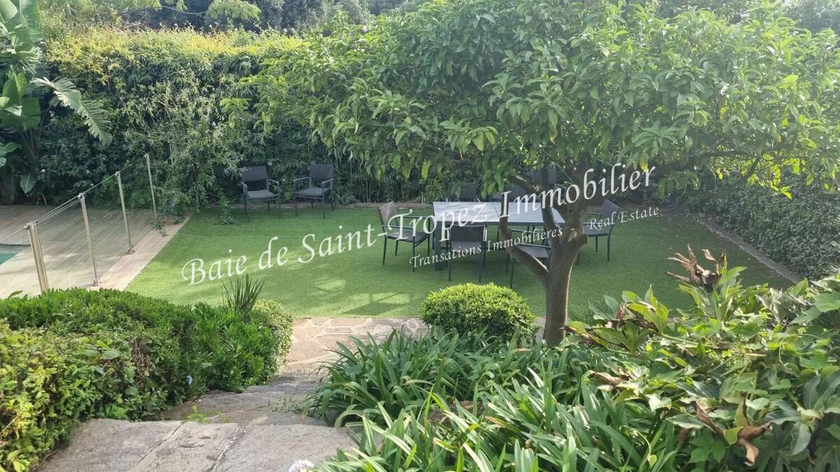 Maison à LA CROIX-VALMER