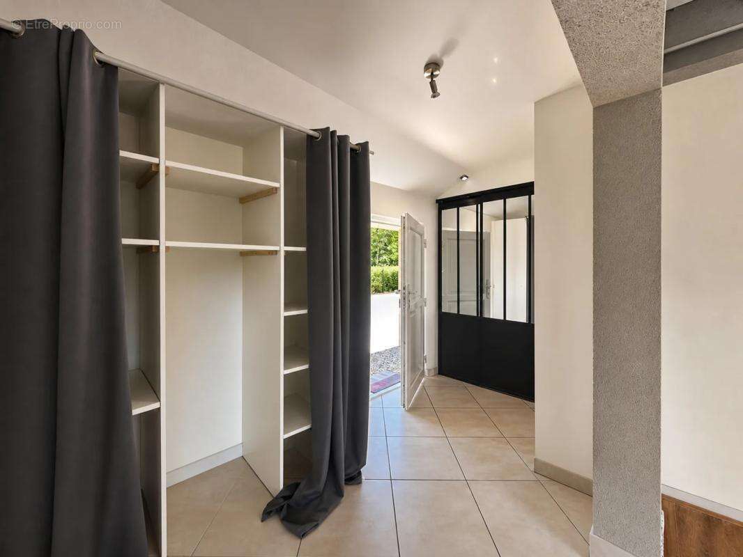 Maison de 5 pièces de 117 m² à Hardencourt-Cocherel - photo 13