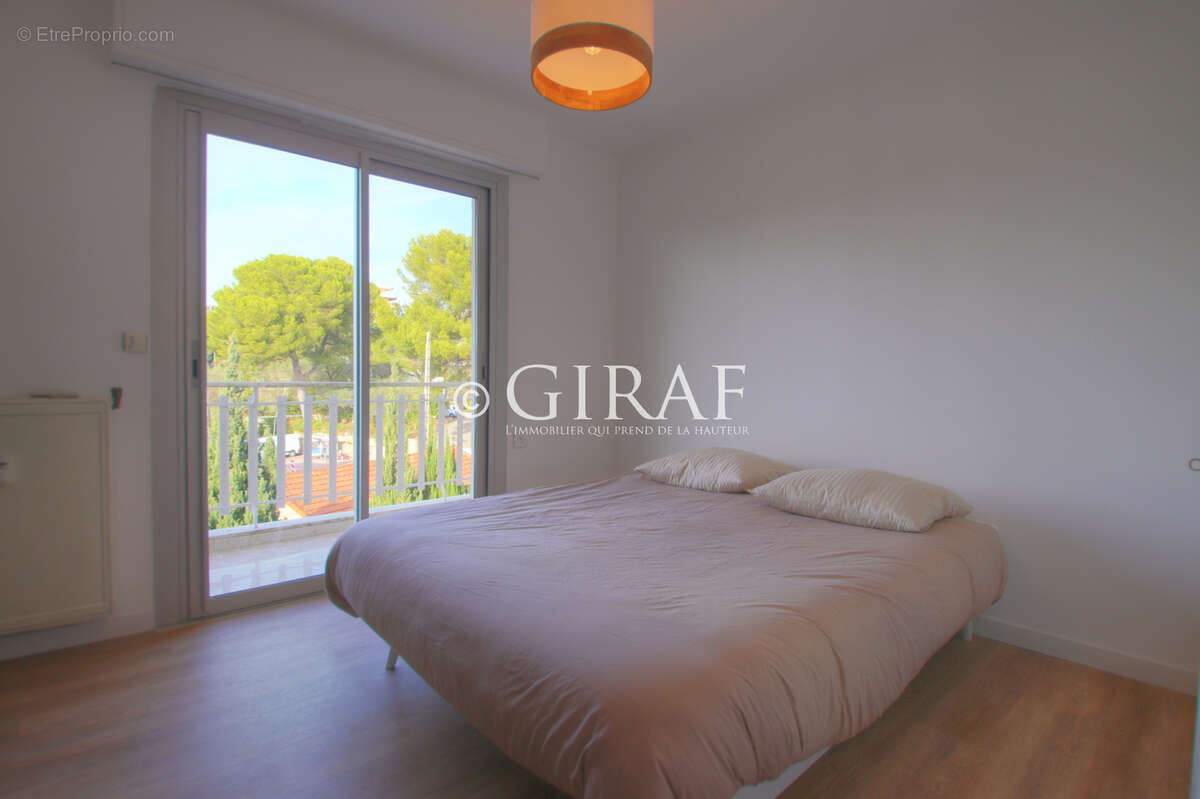 Appartement à LE CANNET