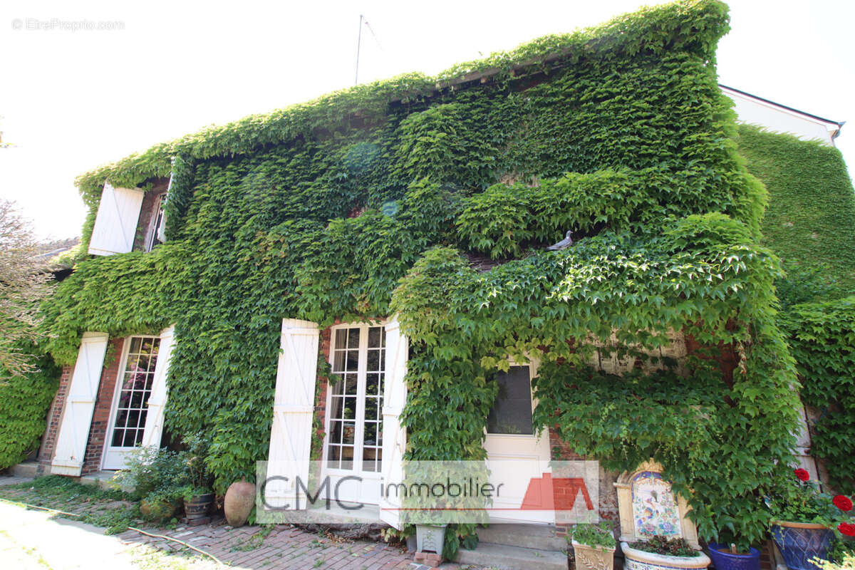 Maison à CHARTRES